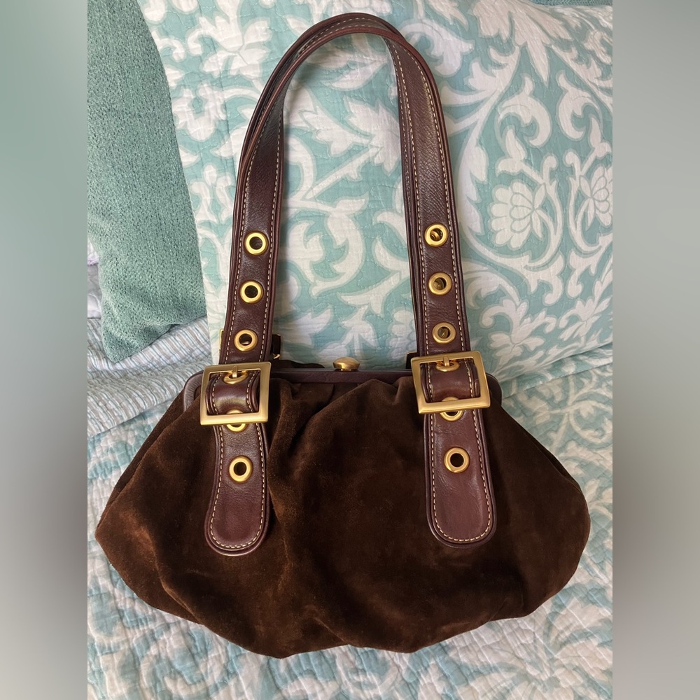 🤎Aug 3 day sale🤎 NWOT-MAXX New York brown suede/leather bag-brass color hardware
